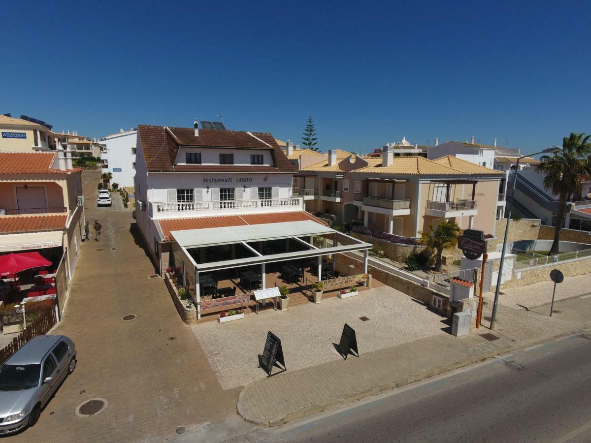 Apartamentos Cabrita Olhos de Agua  Dış mekan fotoğraf